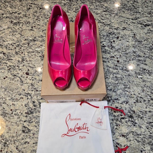 NEW Christian Louboutin Hot Chick Alta 120mm Pinkup Hot Pink High Heel Pumps